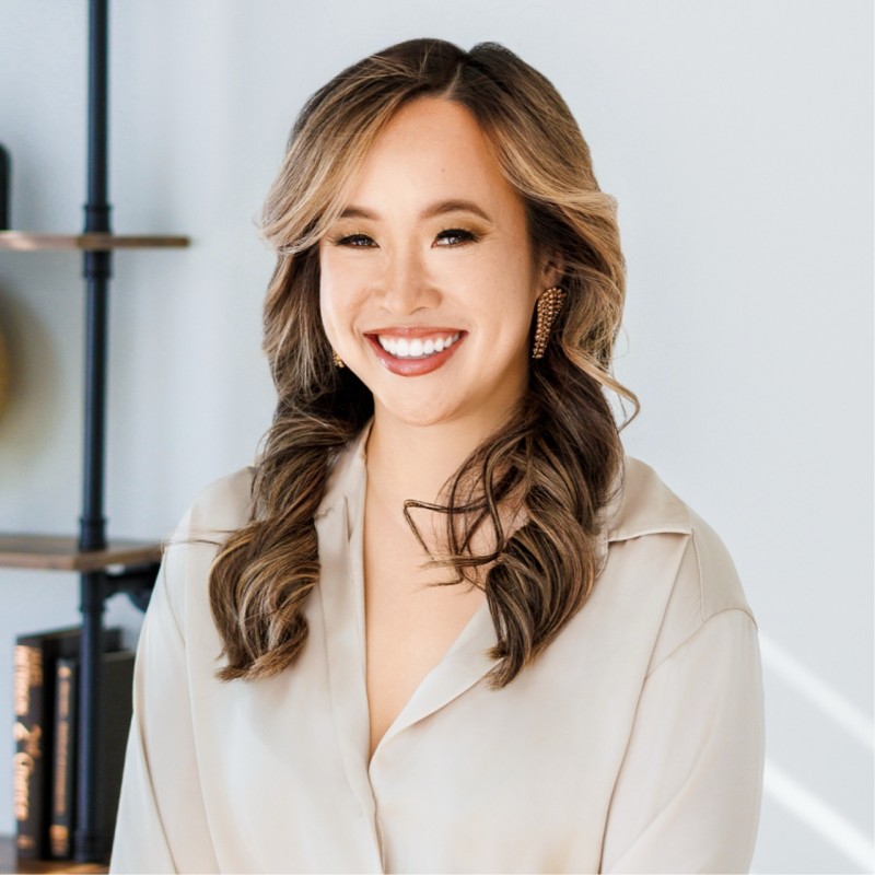 Vanessa Phung Vanessa Phung